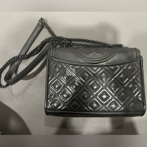 Tory Burch Black Matte Fleming Convertible Bag - Picture 4 of 10